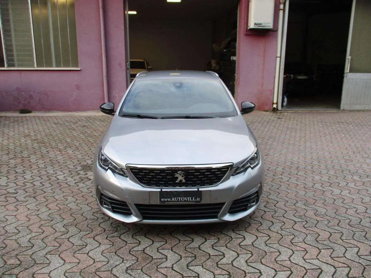 Photo 1 : Peugeot 308 2020 Essence