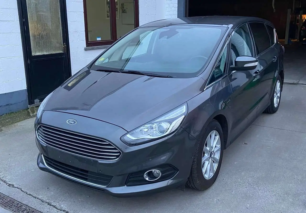 Photo 1 : Ford S-max 2017 Diesel