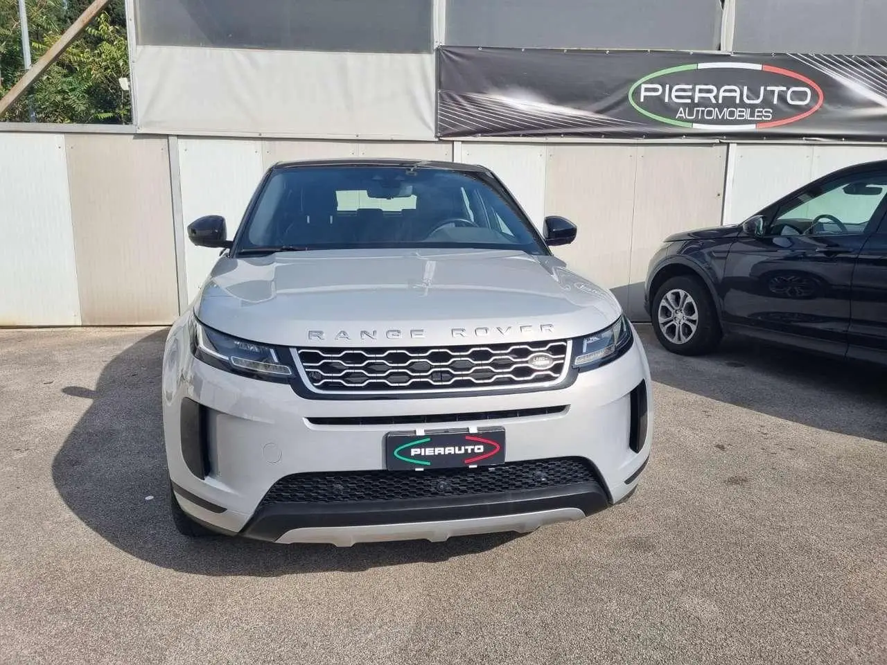 Photo 1 : Land Rover Range Rover Evoque 2020 Hybride