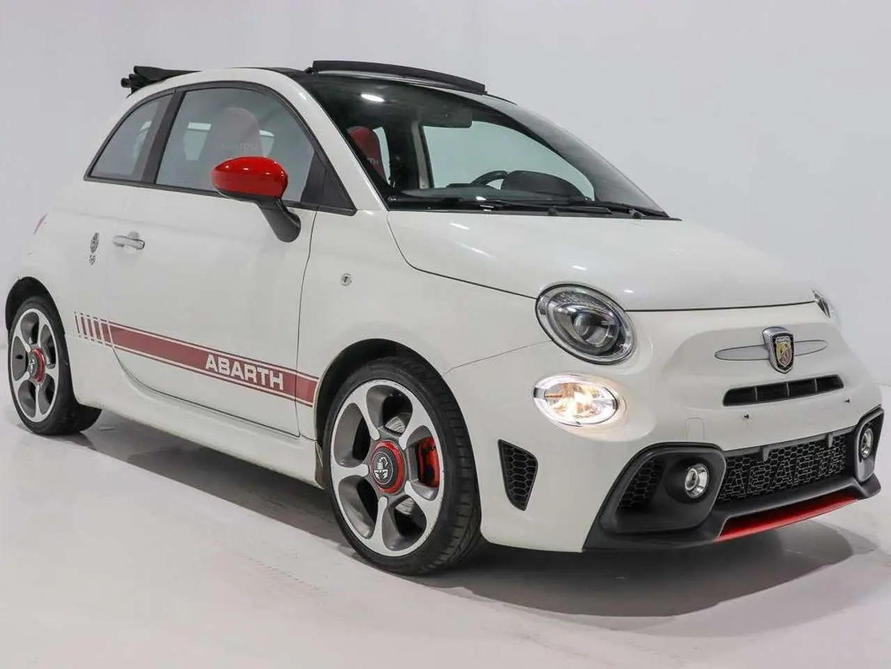 Photo 1 : Abarth 595 2019 Essence