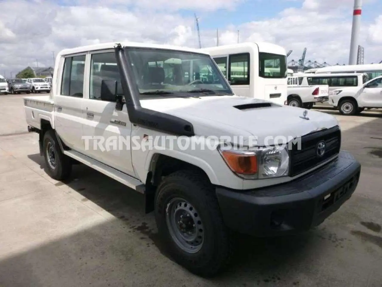 Photo 1 : Toyota Land Cruiser 2024 Diesel