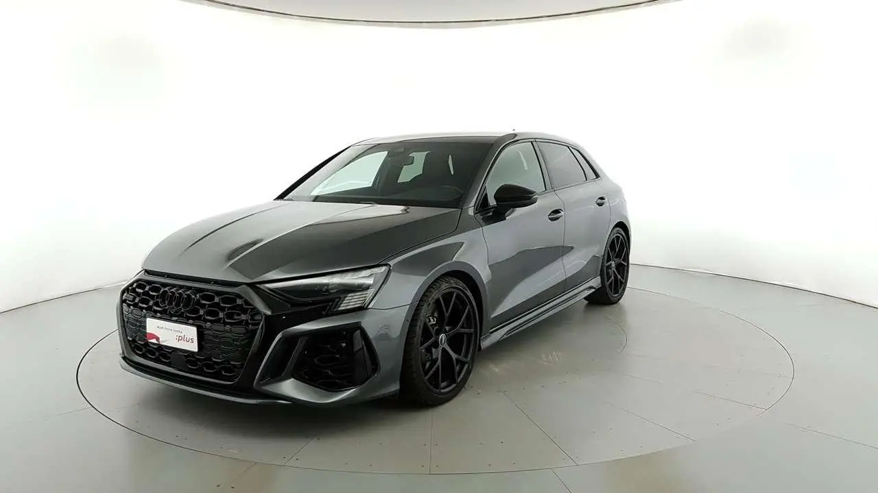 Photo 1 : Audi Rs3 2022 Essence