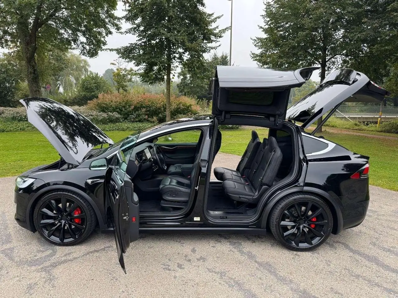 Photo 1 : Tesla Model X 2019 Électrique