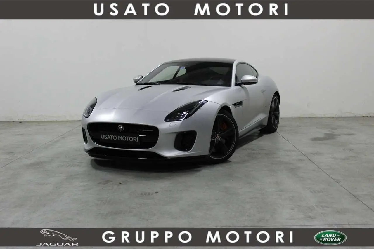 Photo 1 : Jaguar F-type 2019 Essence