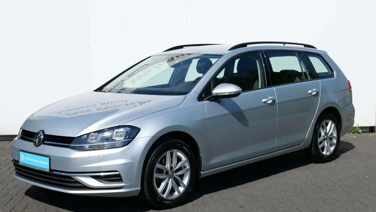 Photo 1 : Volkswagen Golf 2018 Diesel