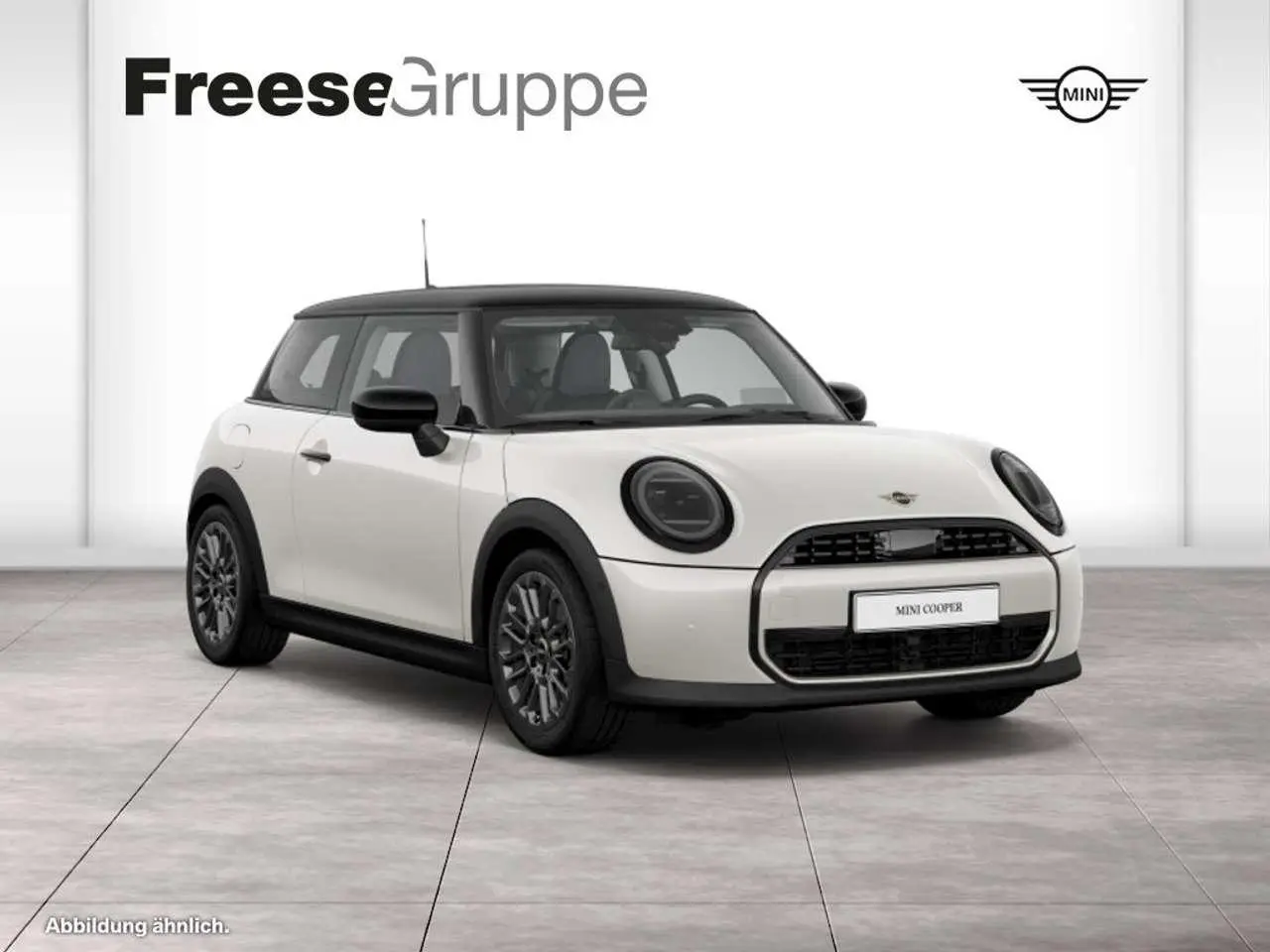 Photo 1 : Mini Cooper 2024 Petrol