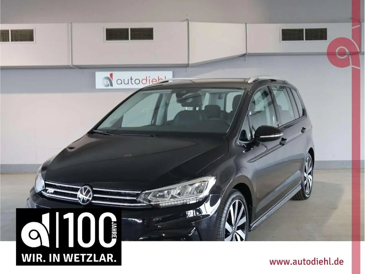 Photo 1 : Volkswagen Touran 2023 Essence