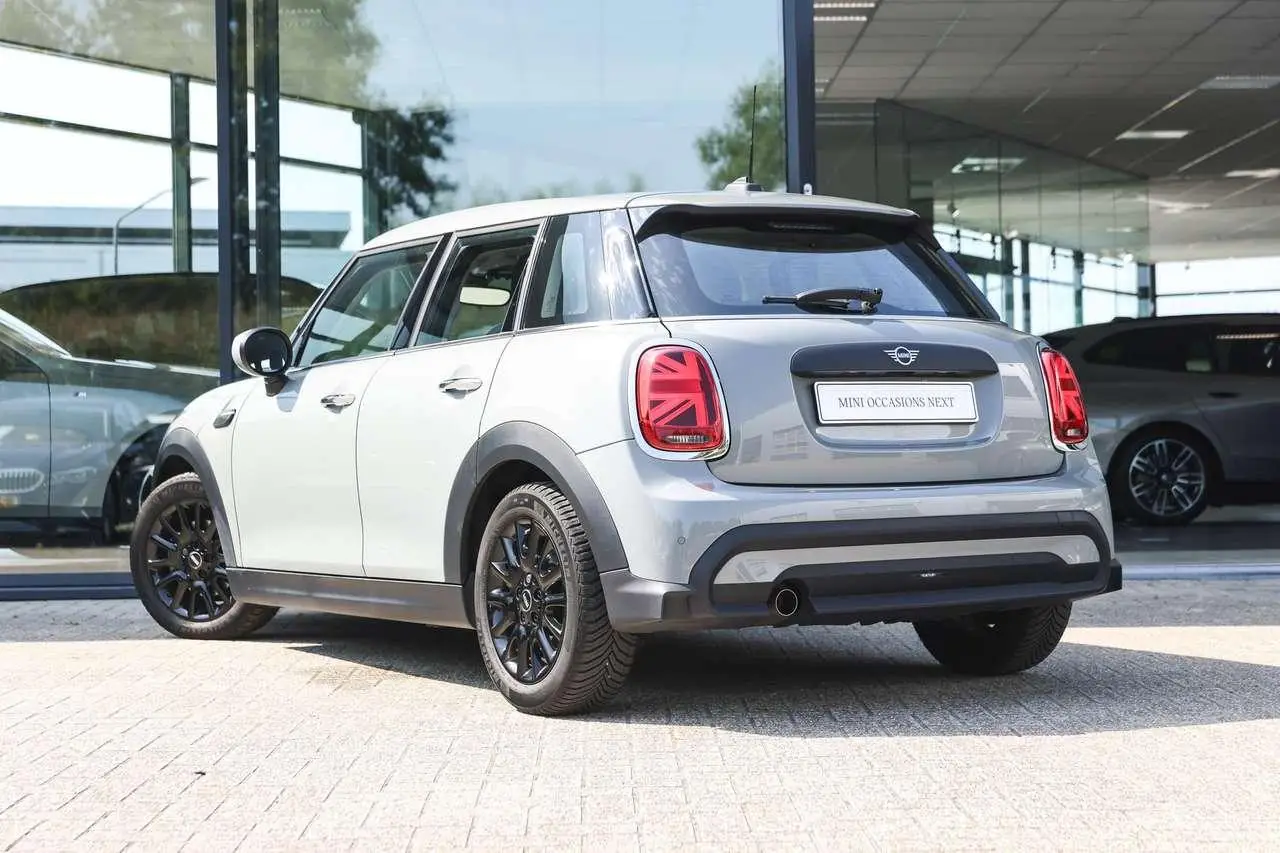 Photo 1 : Mini One 2022 Petrol