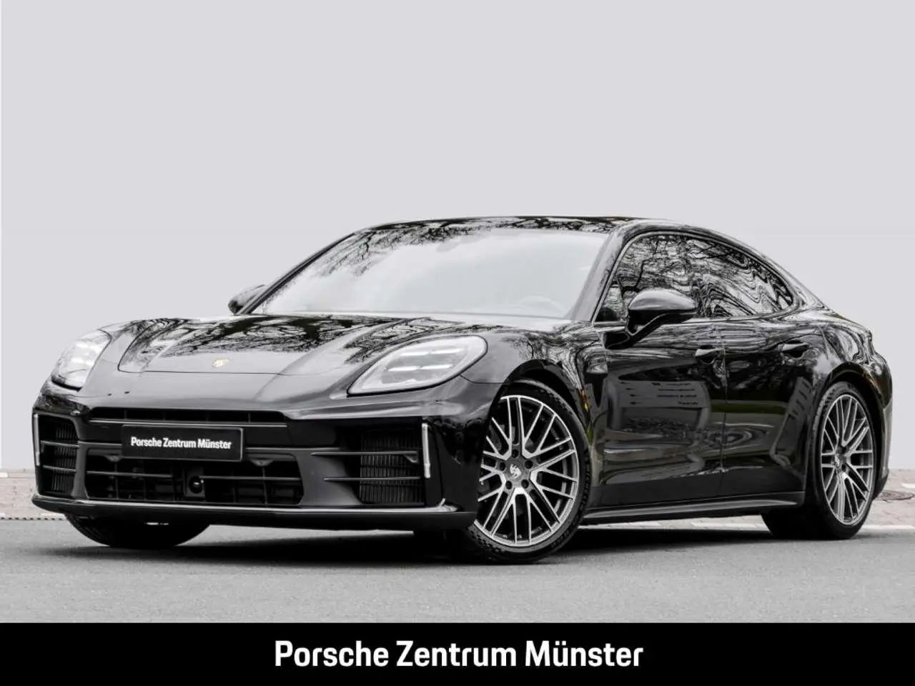 Photo 1 : Porsche Panamera 2024 Petrol