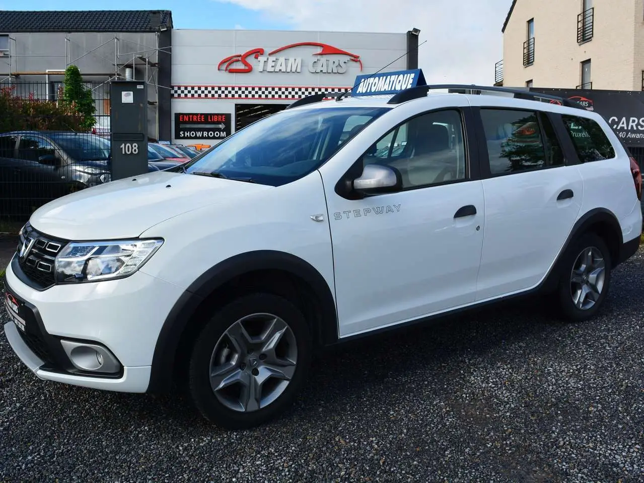 Photo 1 : Dacia Logan 2020 Petrol