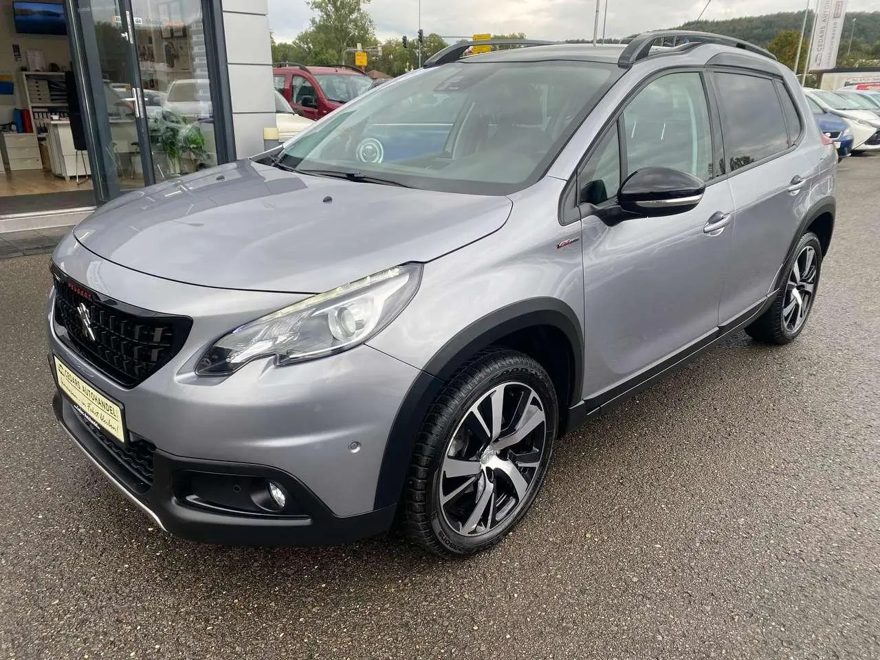 Photo 1 : Peugeot 2008 2018 Petrol