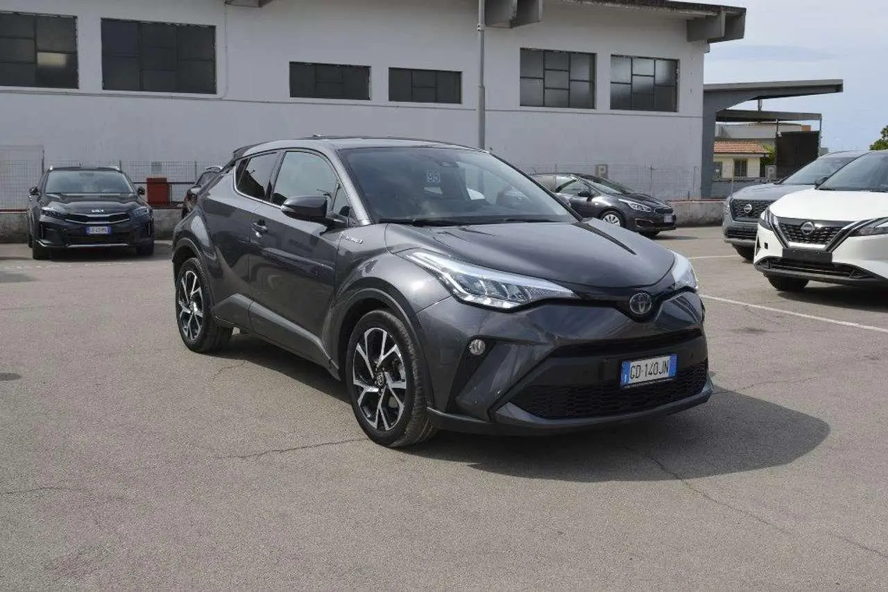 Photo 1 : Toyota C-hr 2021 Hybride