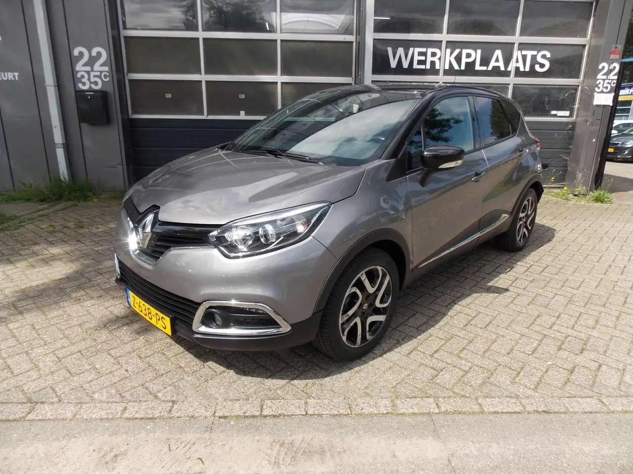 Photo 1 : Renault Captur 2015 Essence