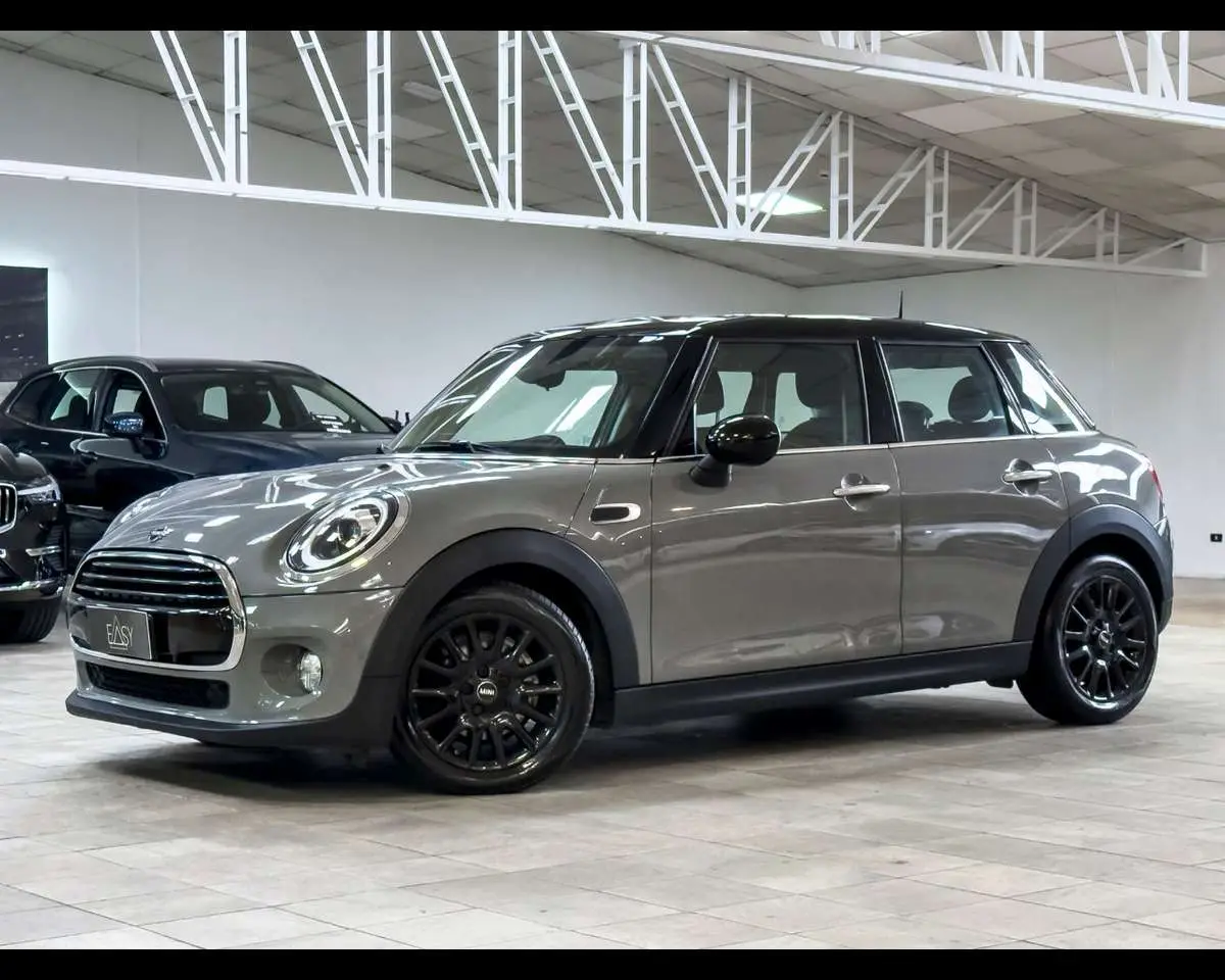 Photo 1 : Mini Cooper 2019 Diesel