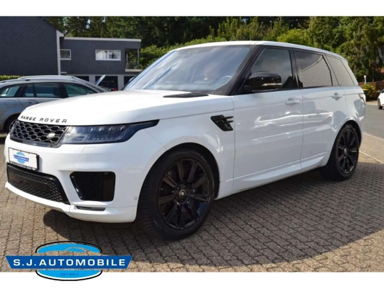 Photo 1 : Land Rover Range Rover Sport 2018 Essence