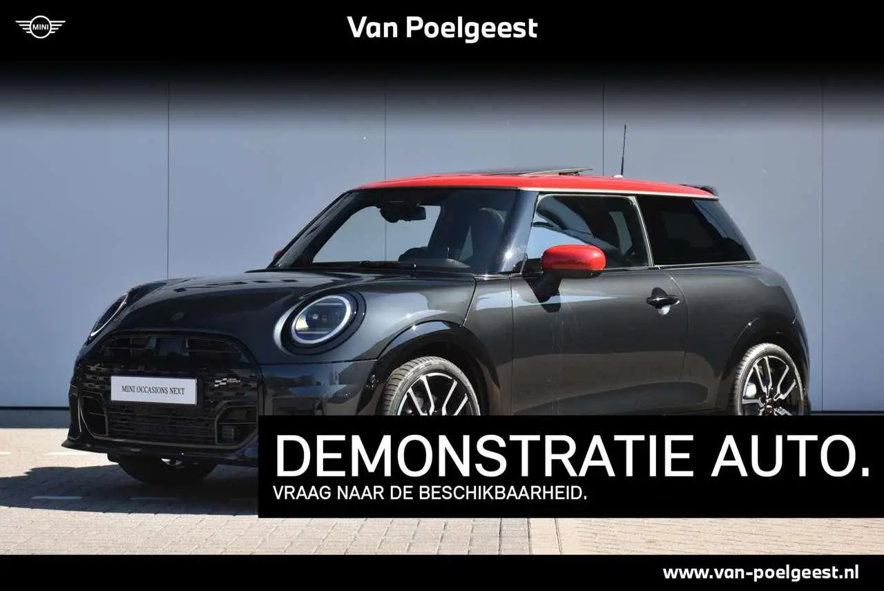 Photo 1 : Mini Cooper 2024 Essence