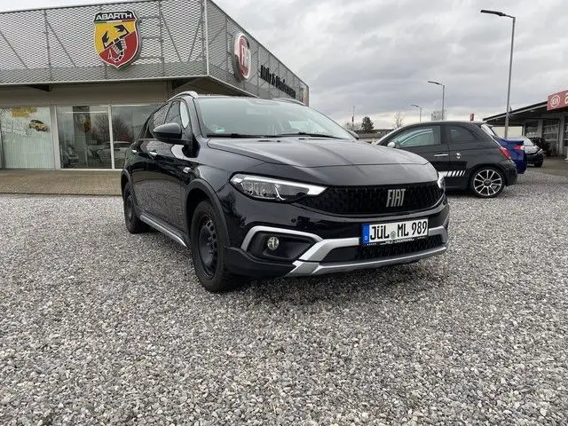 Photo 1 : Fiat Tipo 2021 Petrol