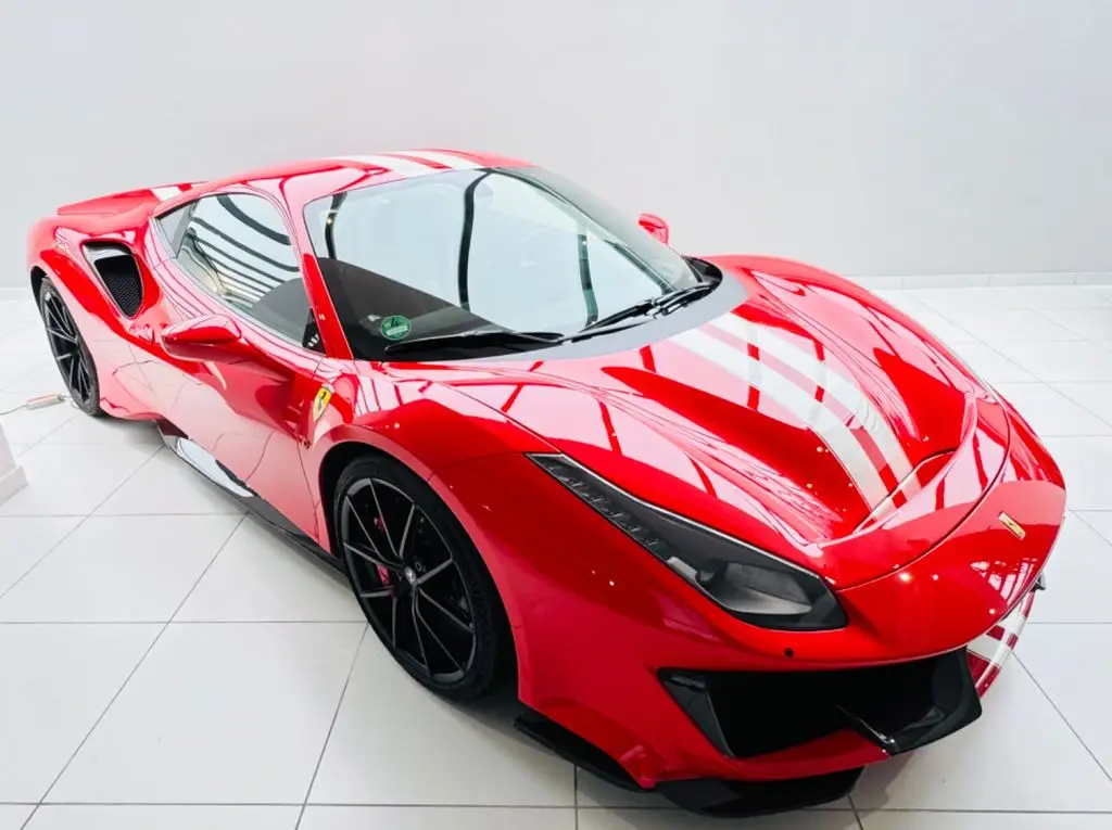 Photo 1 : Ferrari 488 2020 Essence