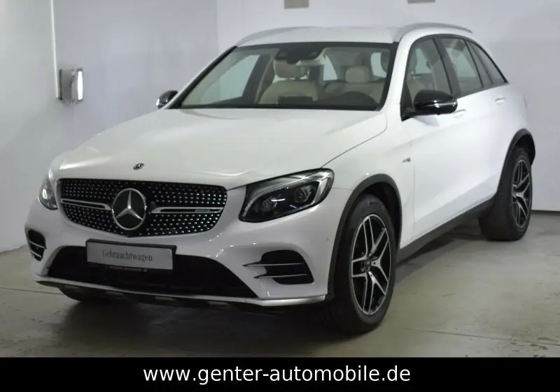 Photo 1 : Mercedes-benz Classe Glc 2017 Petrol