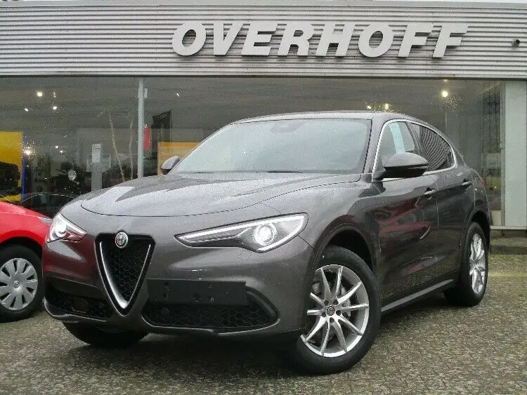 Photo 1 : Alfa Romeo Stelvio 2019 Petrol