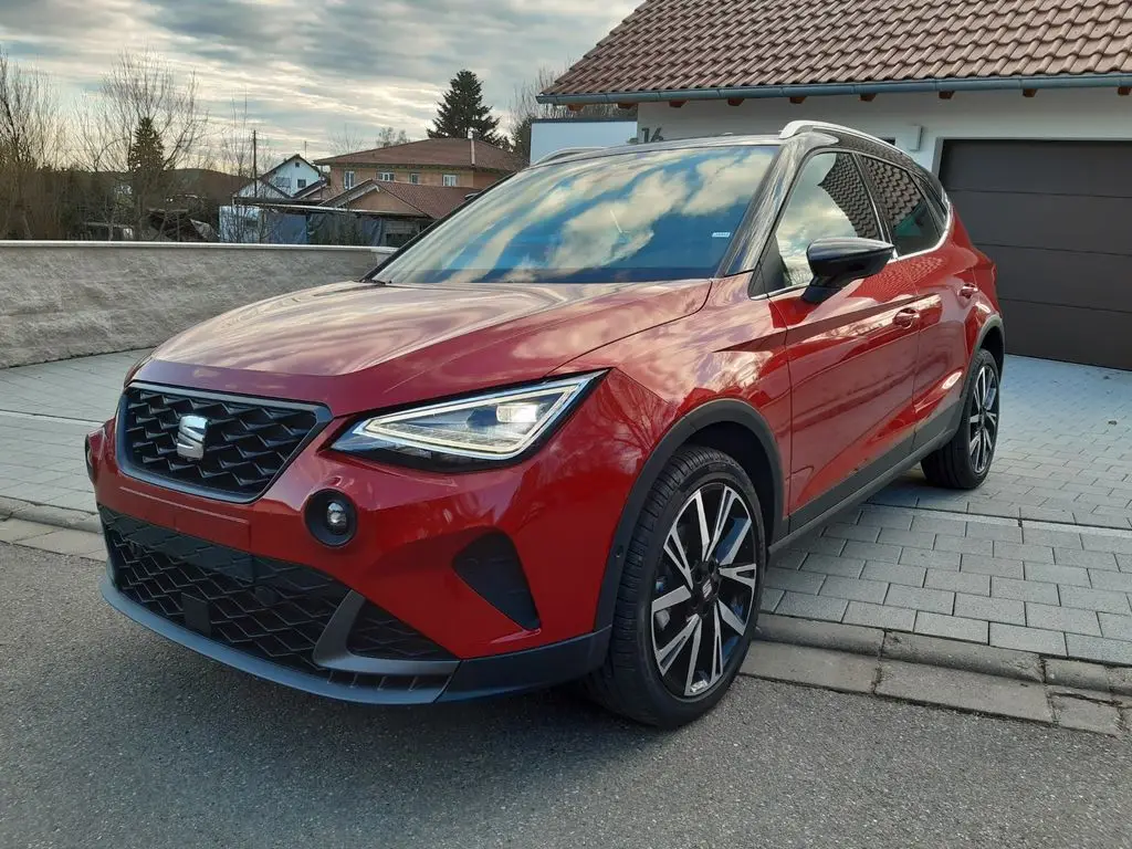 Photo 1 : Seat Arona 2022 Essence