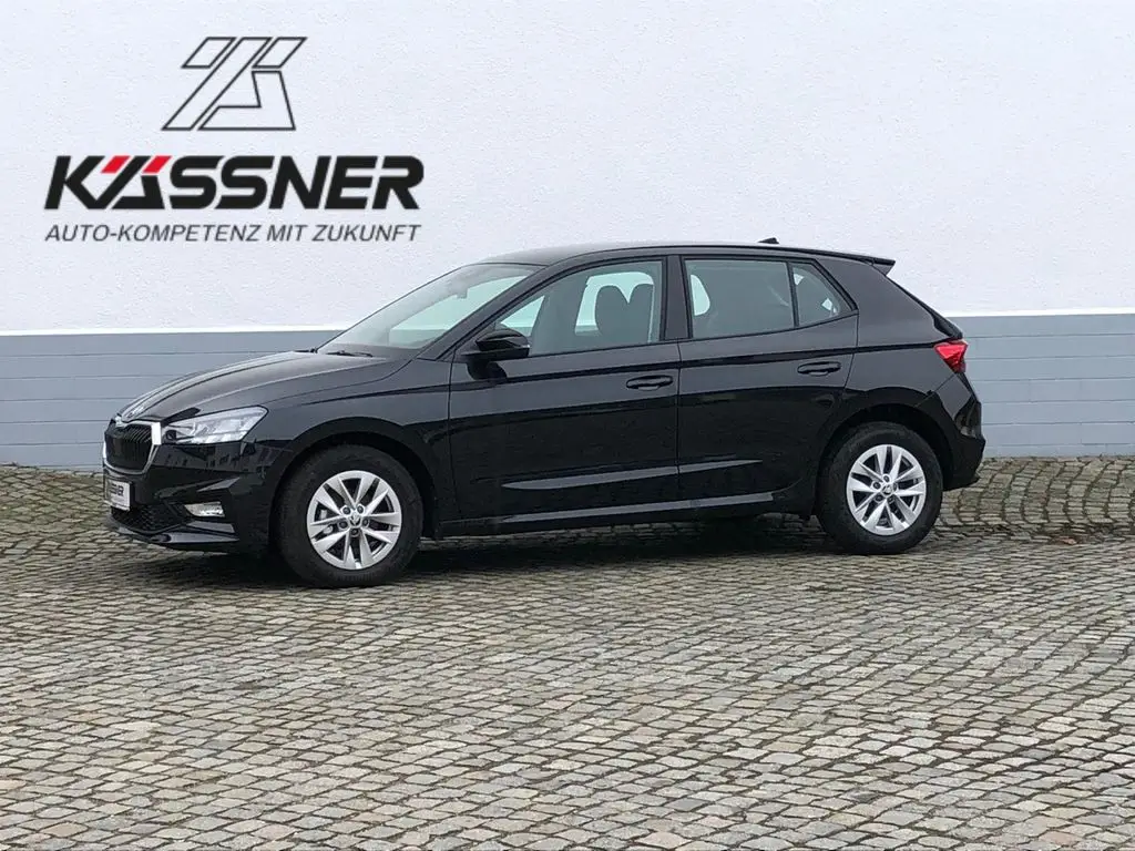 Photo 1 : Skoda Fabia 2021 Essence