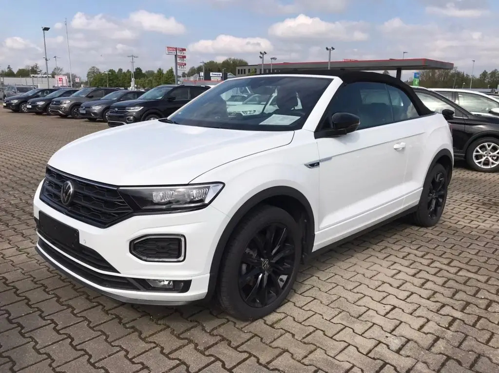 Photo 1 : Volkswagen T-roc 2021 Essence