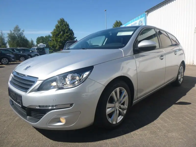 Photo 1 : Peugeot 308 2015 Diesel