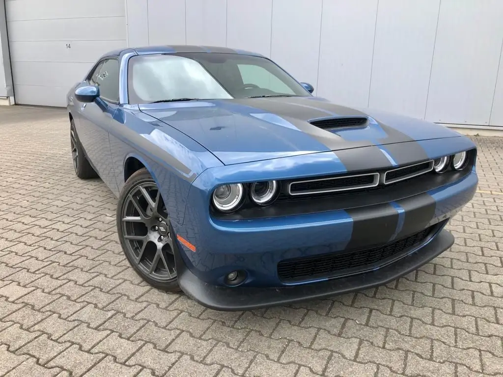 Photo 1 : Dodge Challenger 2021 Petrol