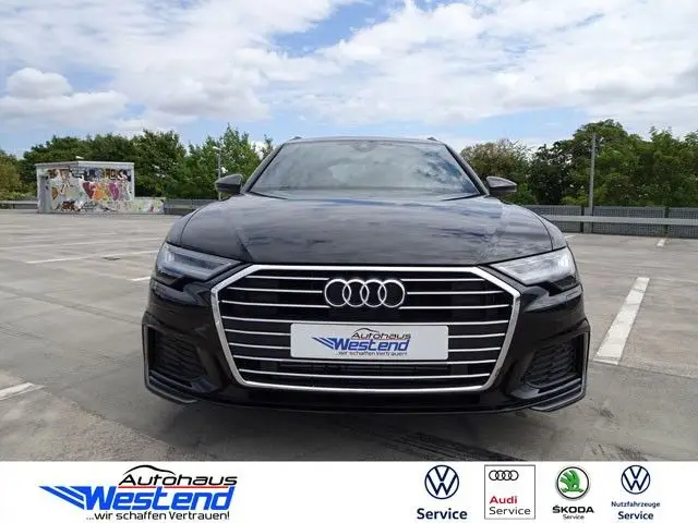 Photo 1 : Audi A6 2022 Petrol