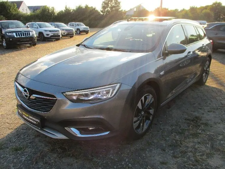 Photo 1 : Opel Insignia 2017 Essence