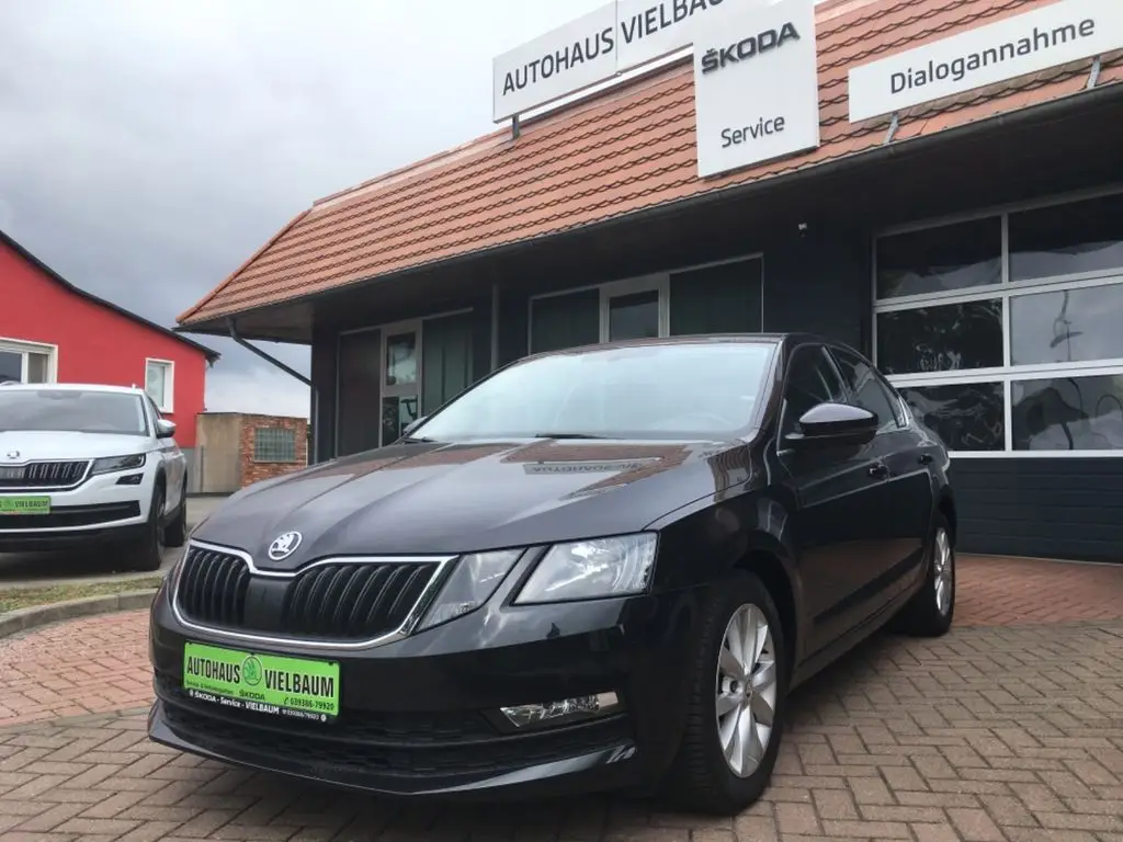 Photo 1 : Skoda Octavia 2017 Essence