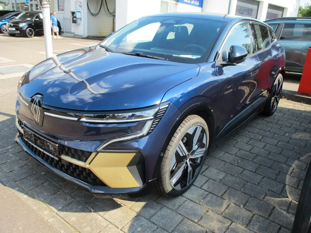 Photo 1 : Renault Megane 2023 Non renseigné