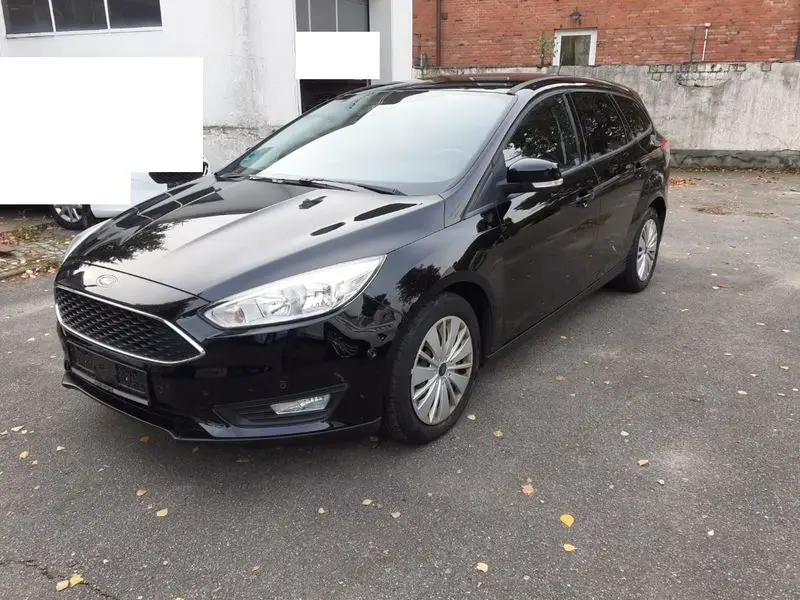 Photo 1 : Ford Focus 2017 Diesel