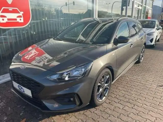 Photo 1 : Ford Focus 2019 Essence