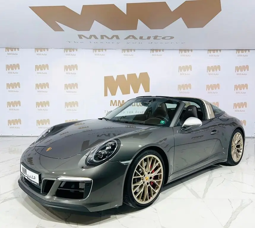 Photo 1 : Porsche 991 2019 Essence