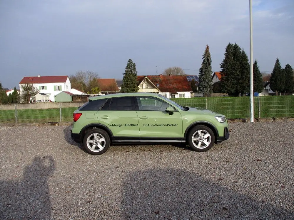 Photo 1 : Audi Q2 2022 Petrol