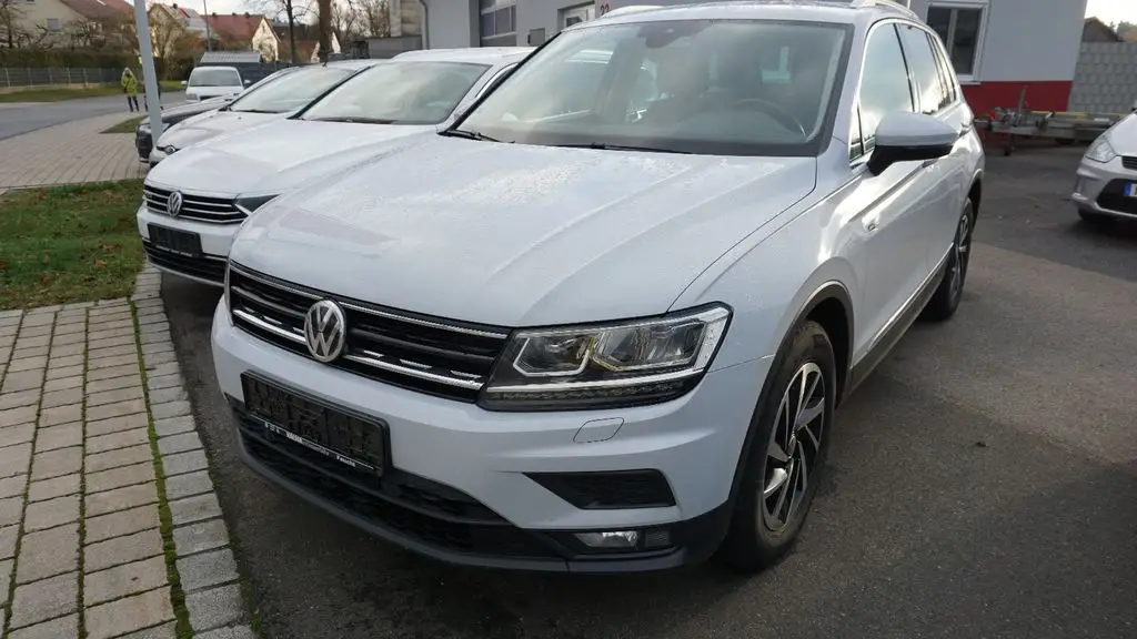 Photo 1 : Volkswagen Tiguan 2018 Petrol