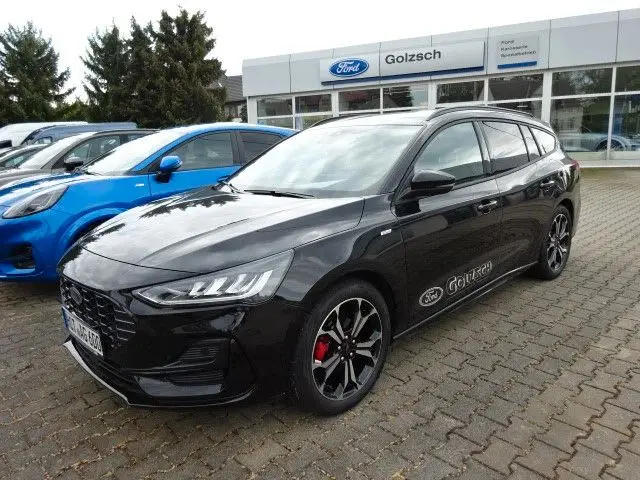 Photo 1 : Ford Focus 2022 Petrol