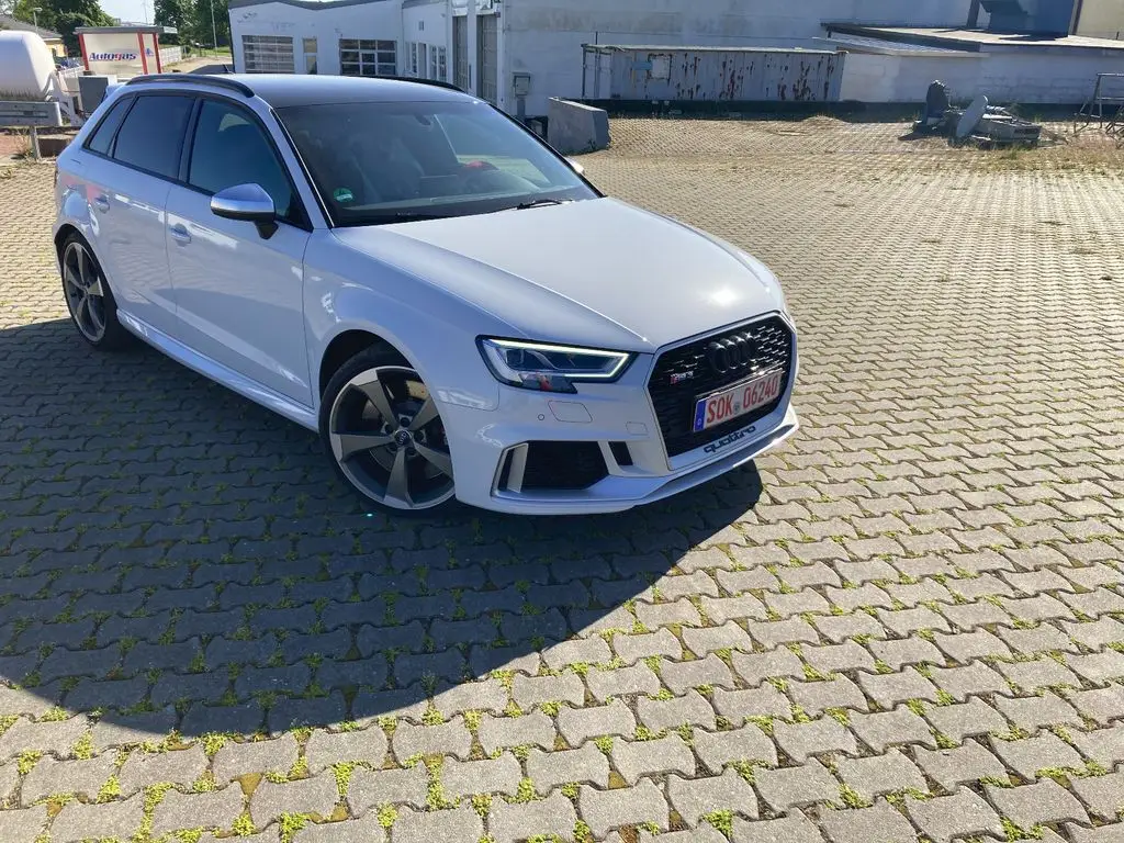 Photo 1 : Audi Rs3 2020 Essence