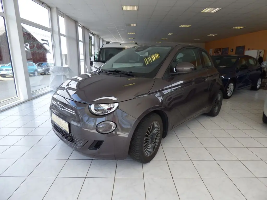 Photo 1 : Fiat 500 2021 Non renseigné