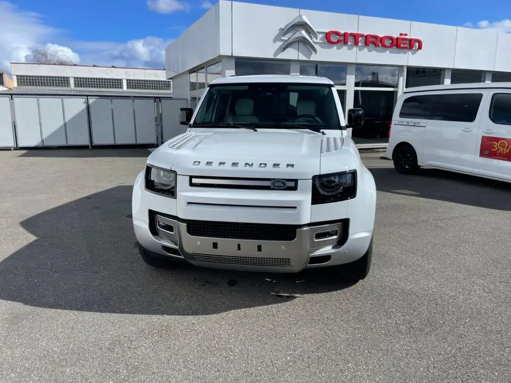 Photo 1 : Land Rover Defender 2023 Petrol