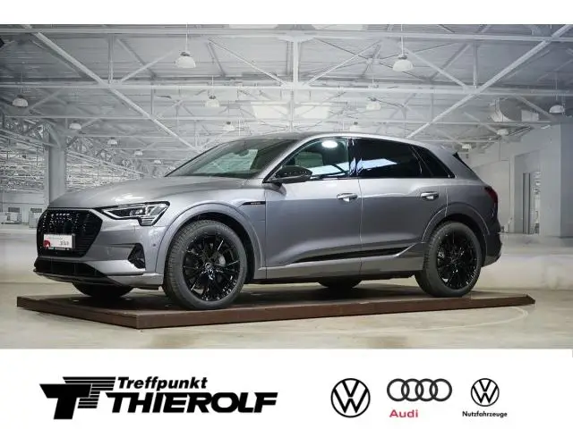 Photo 1 : Audi E-tron 2022 Not specified