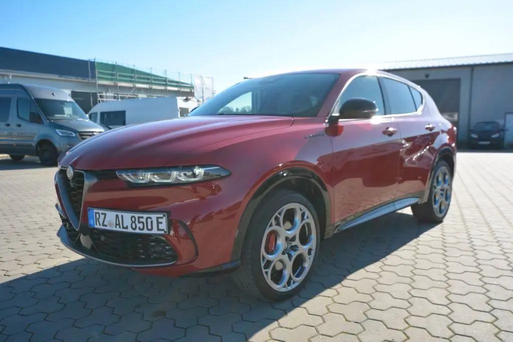 Photo 1 : Alfa Romeo Tonale 2022 Hybrid