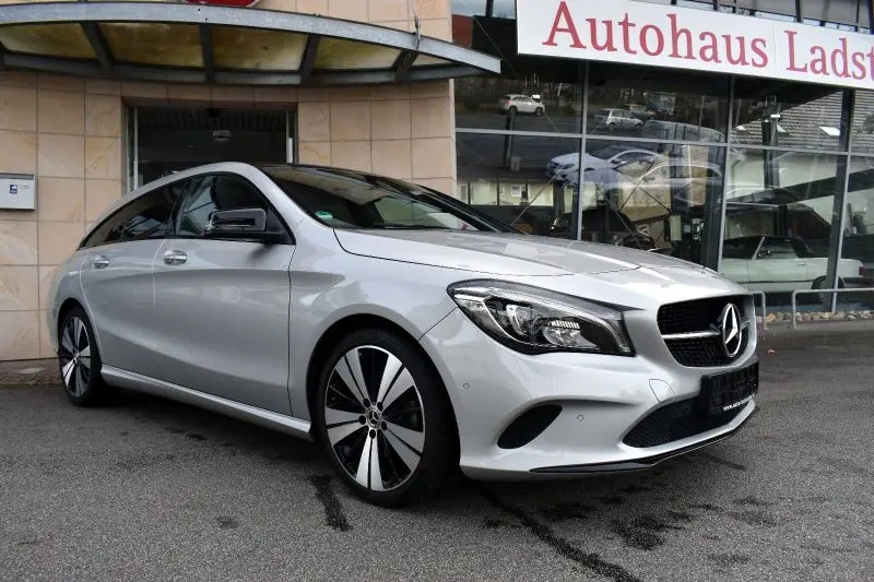 Photo 1 : Mercedes-benz Classe Cla 2019 Essence