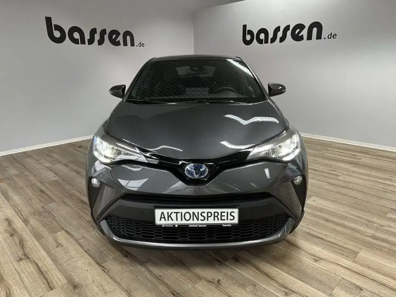 Photo 1 : Toyota C-hr 2022 Hybrid