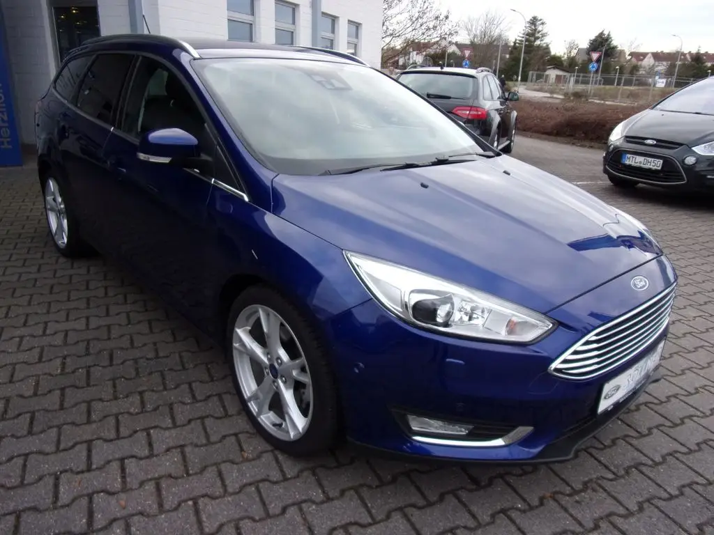 Photo 1 : Ford Focus 2015 Essence