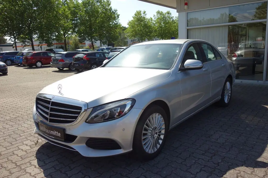 Photo 1 : Mercedes-benz Classe C 2015 Essence