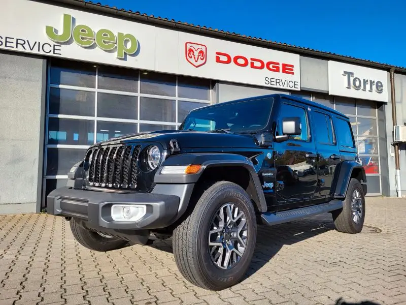 Photo 1 : Jeep Wrangler 2023 Hybrid