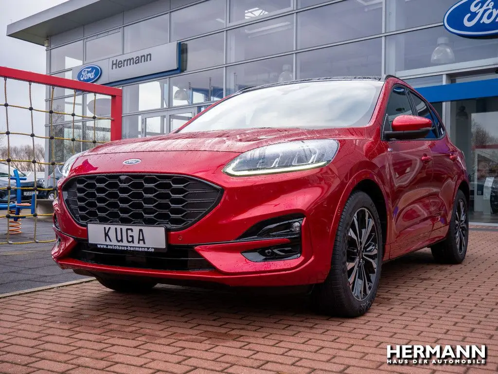 Photo 1 : Ford Kuga 2023 Essence